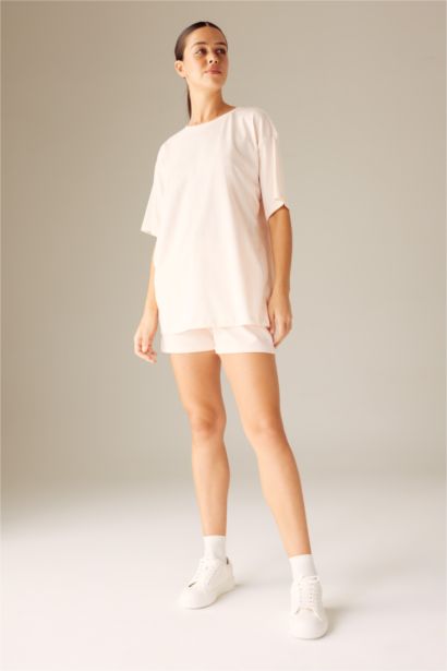 شورت قصة عادية بساق قصير