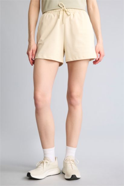 Standard Fit Elastic Waist Sports Shorts
