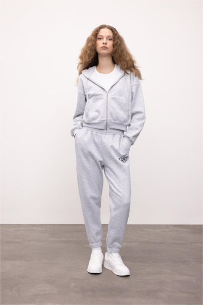 Standard Fit Basic Zip-Up Hoodie