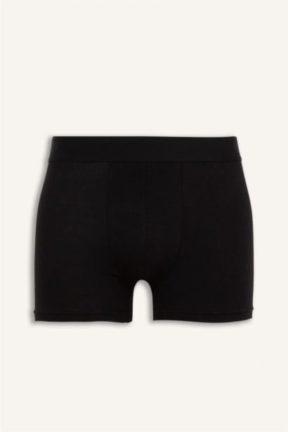 بوكسر بريميوم قصة عادية