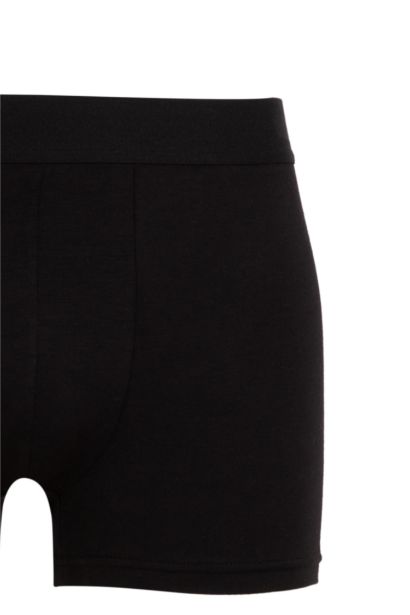 بوكسر بريميوم قصة عادية