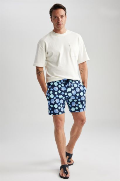 Short de Bain imprimé à coupe régulière