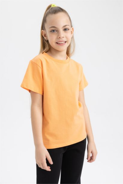 تي شيرت نص كم قصة عادية