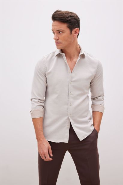 Рубашка приталенного кроя с длинным рукавом