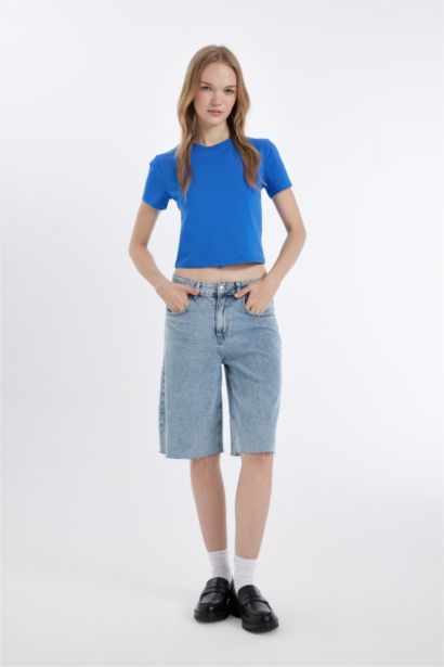 Fitted Crew Neck Basic Short Sleeve T-Shirt