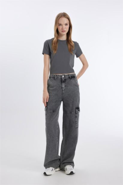 Slim Fit Short Sleeve T-Shirt