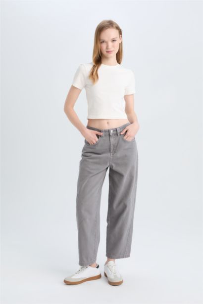 Fitted Bisiklet Yaka Basic Düz Kısa Kollu Beyaz Tişört