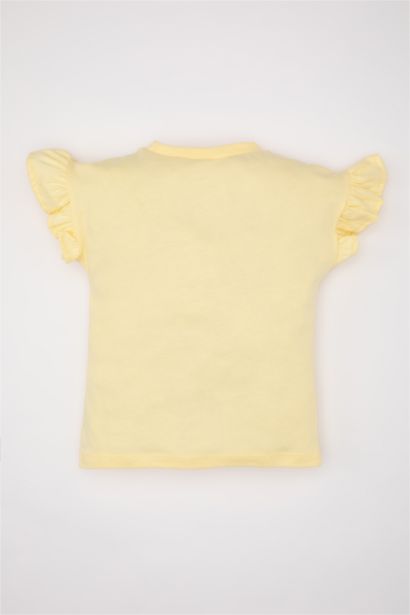 تيشيرت بناتي نص كم بطبعة شعار قصة عادية