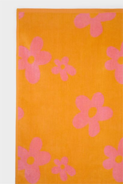 Woman Floral Patterned Cotton Beach Towel