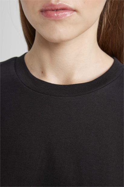 تيشيرت نص ردن قصة فضفاضة