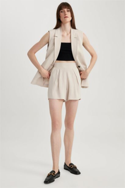 شورت كتان وايد ليج بخصر مطاطي بجيب