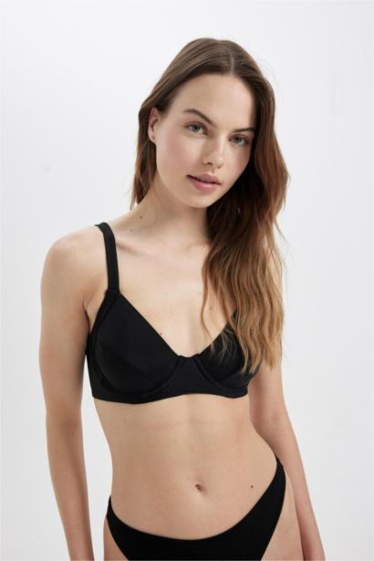 Hauts de Bikini