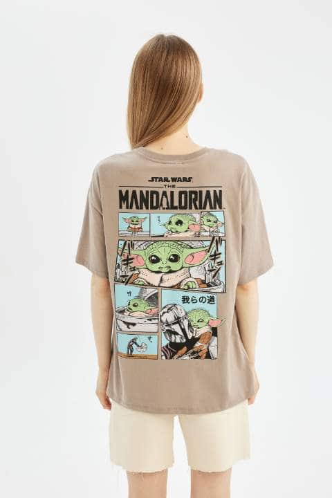 Coool Star Wars-Mandalorian Oversize Fit Bisiklet Yaka Baskılı Kısa Kollu Tişört