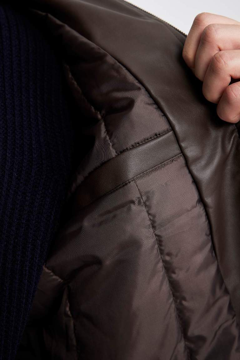 Su İtici Slim Fit Dik Yaka Fermuar Kapamalı Cepli Mevsimlik Deri Mont Ceket