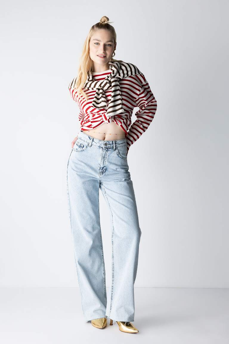 90's Wide Leg Jeans
