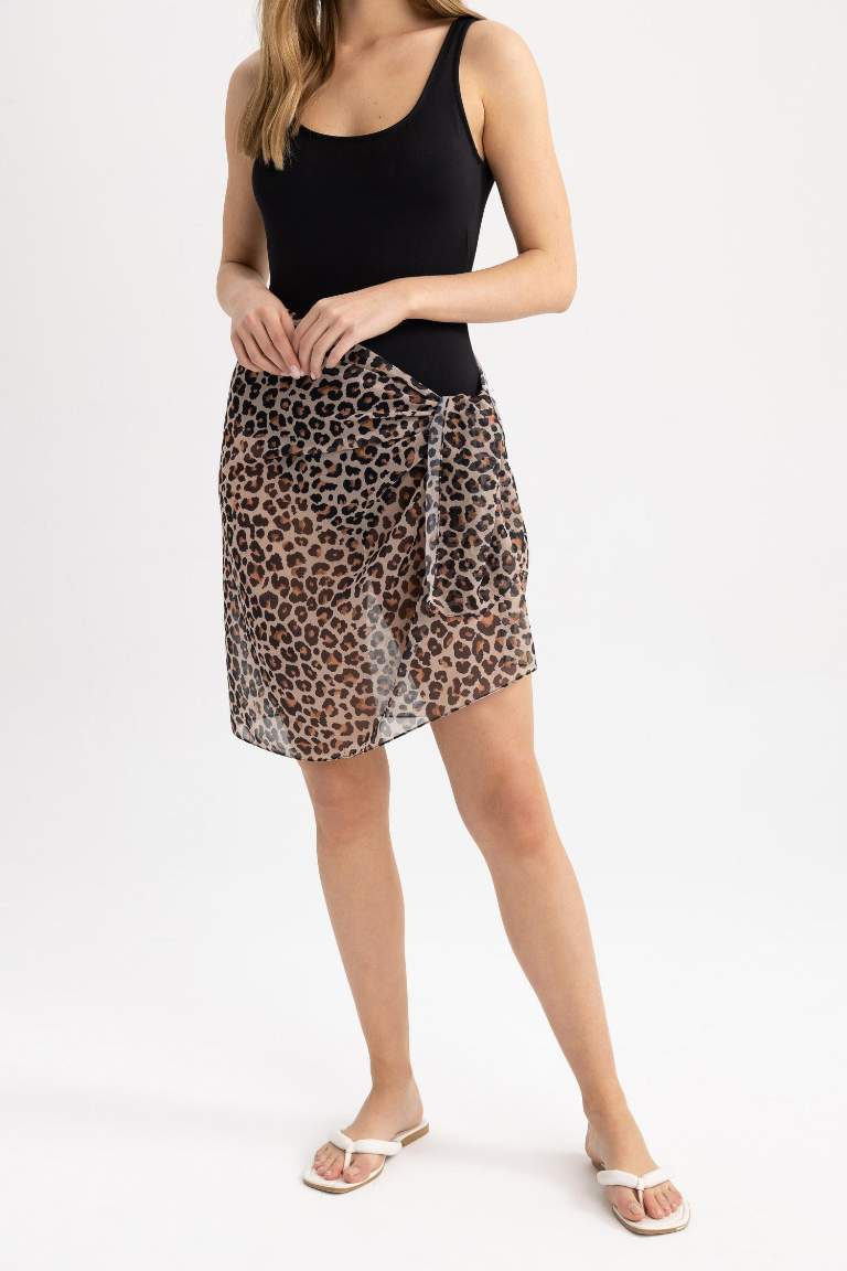 Fall in Love Regular Fit Leopard Patterned Chiffon Pareo with Waist Tie