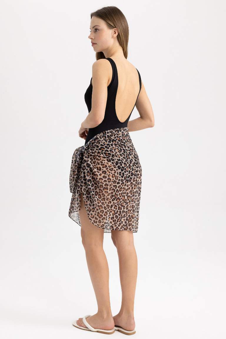 Fall in Love Regular Fit Leopard Patterned Chiffon Pareo with Waist Tie