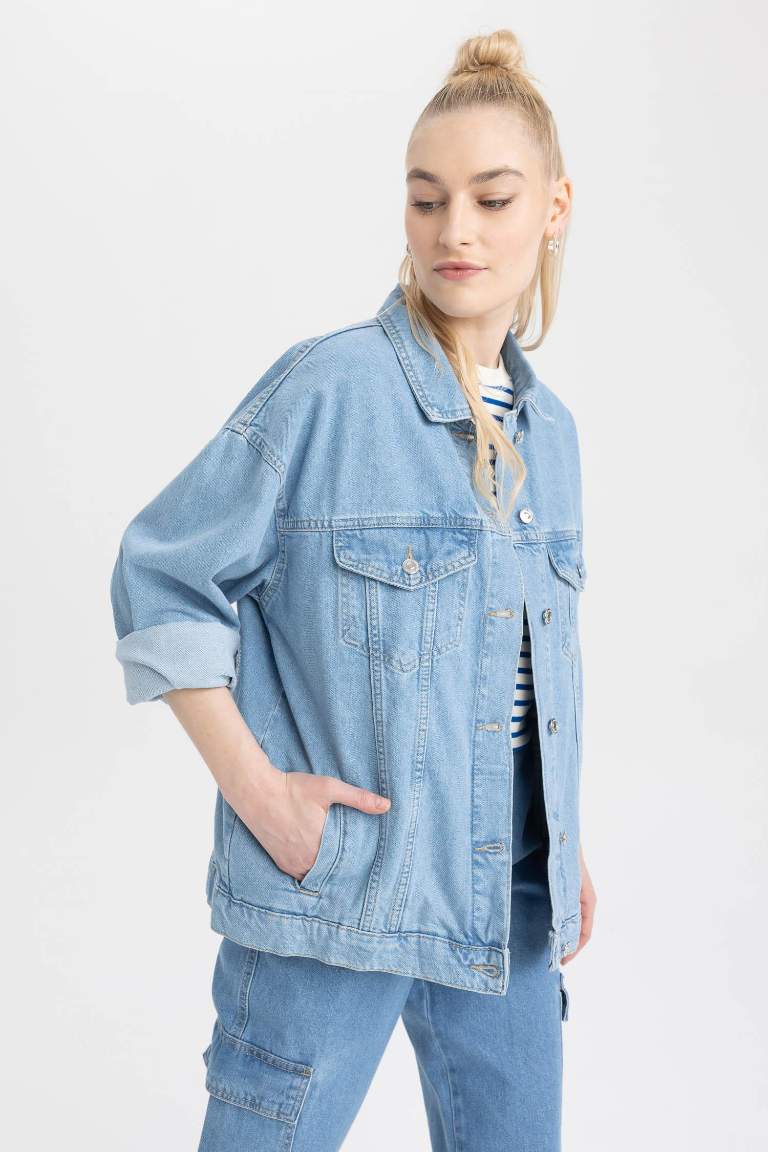 Oversize Fit Pocketed Cotton Denim Jacket
