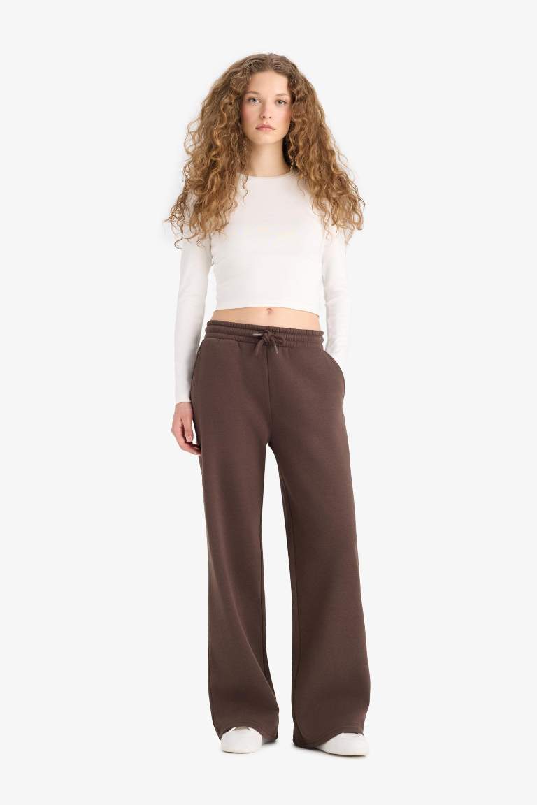 Straight Fit Thick Sweatshirt Fabric Regular Hem Trousers