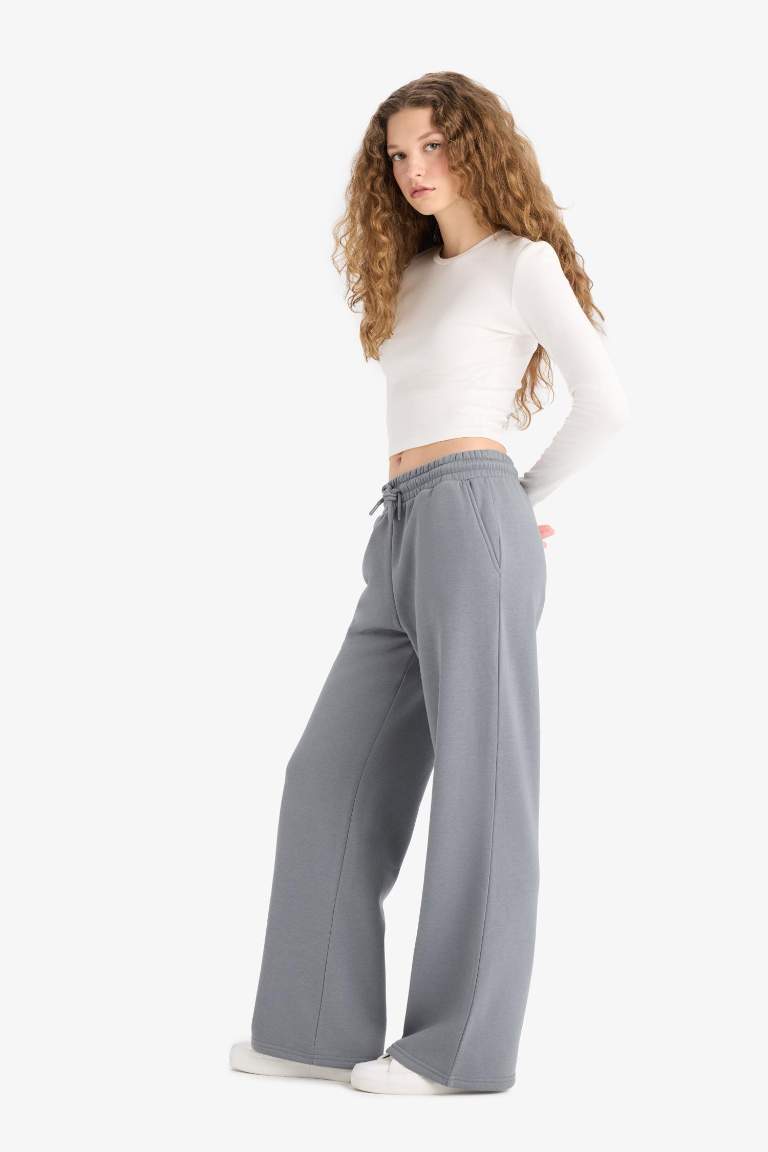 Straight Fit Thick Sweatshirt Fabric Regular Hem Trousers