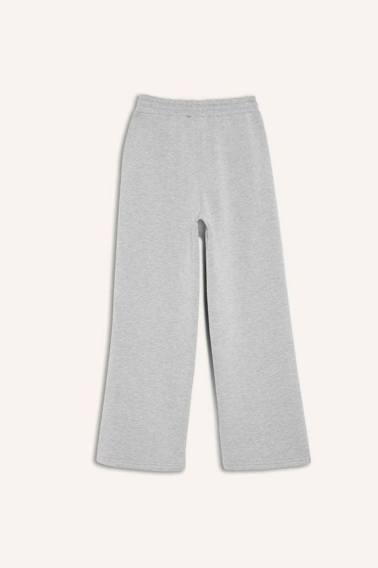 Straight Fit Beli Bağcıklı Cepli Düz Paça Eşofman Altı