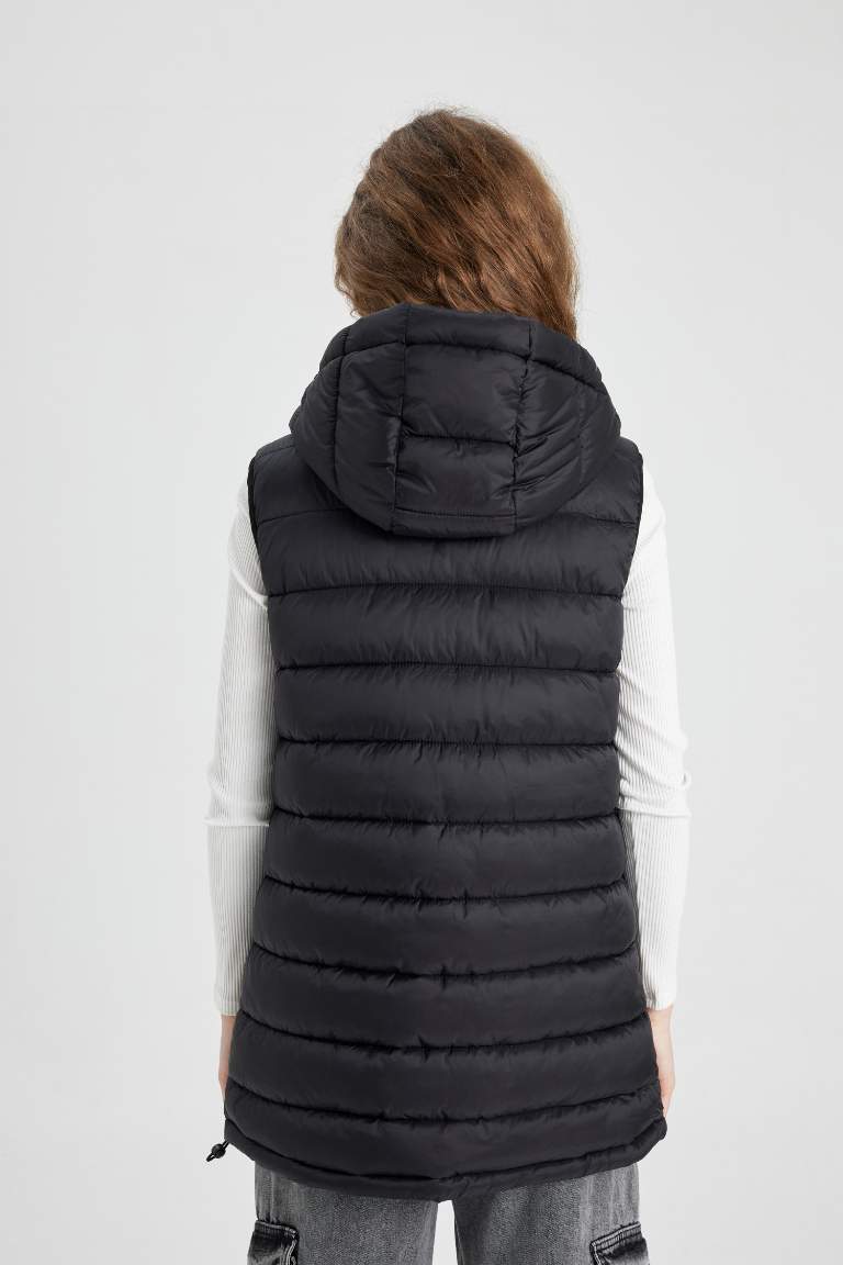 Gilet Doudoune à Capuche Imperméable à Coupe Régulière