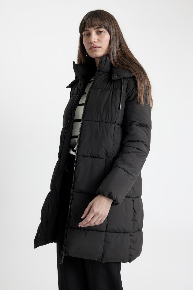 Puffer Şişme Uzun Mont Parka Su İtici Regular Kalıp Çıkarılabilir Kapüşonlu