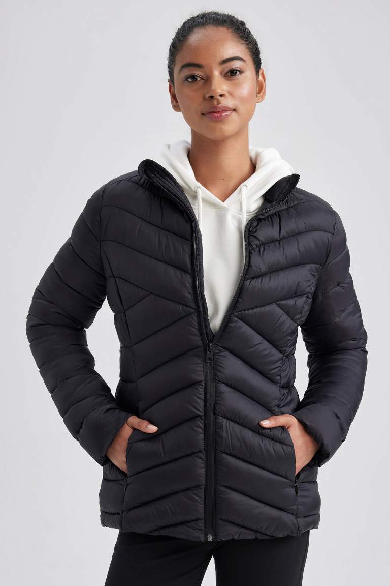 DeFactoFit Su İtici Slim Fit Ultra Hafif Kapitoneli Şişme Mont