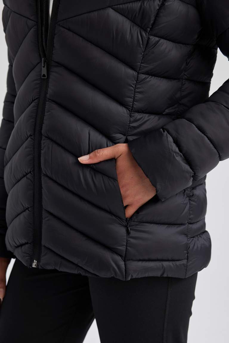 DeFactoFit Su İtici Slim Fit Ultra Hafif Kapitoneli Şişme Mont