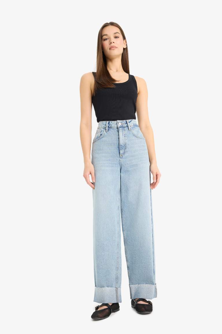 Slim Fit Camisole U Collar Tank Top
