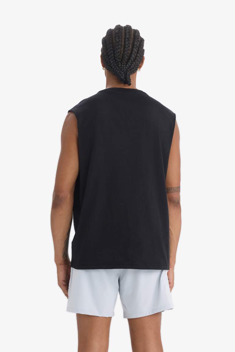 DeFactoFit Boxy Fit Bisiklet Yaka Basic Düz Sporcu Atlet