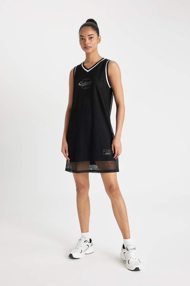 DeFactoFit V-Neck Mesh Sleeveless Midi Dress