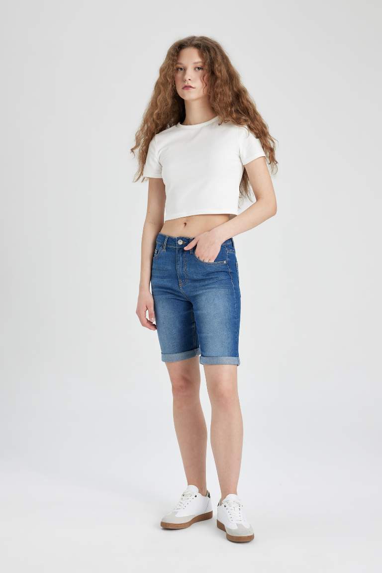 Normal Waist Fold Leg Jean Bermuda