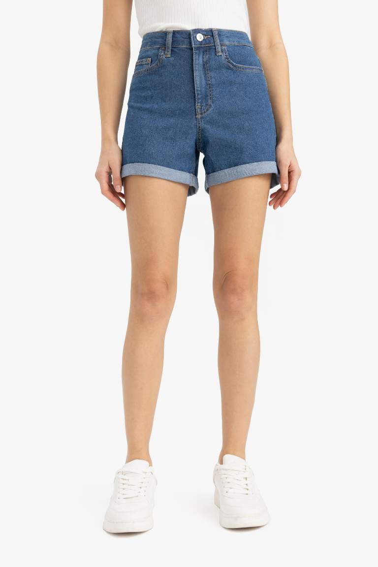 Normal Bel Katlamalı Paça Basic Düz Jean Şort
