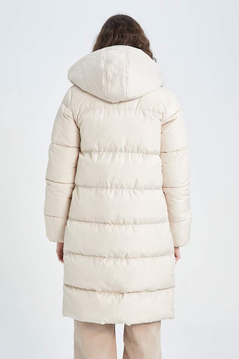 Isı Yalıtımlı Su Geçirmez Kapüşonlu Kalın Parka Mont