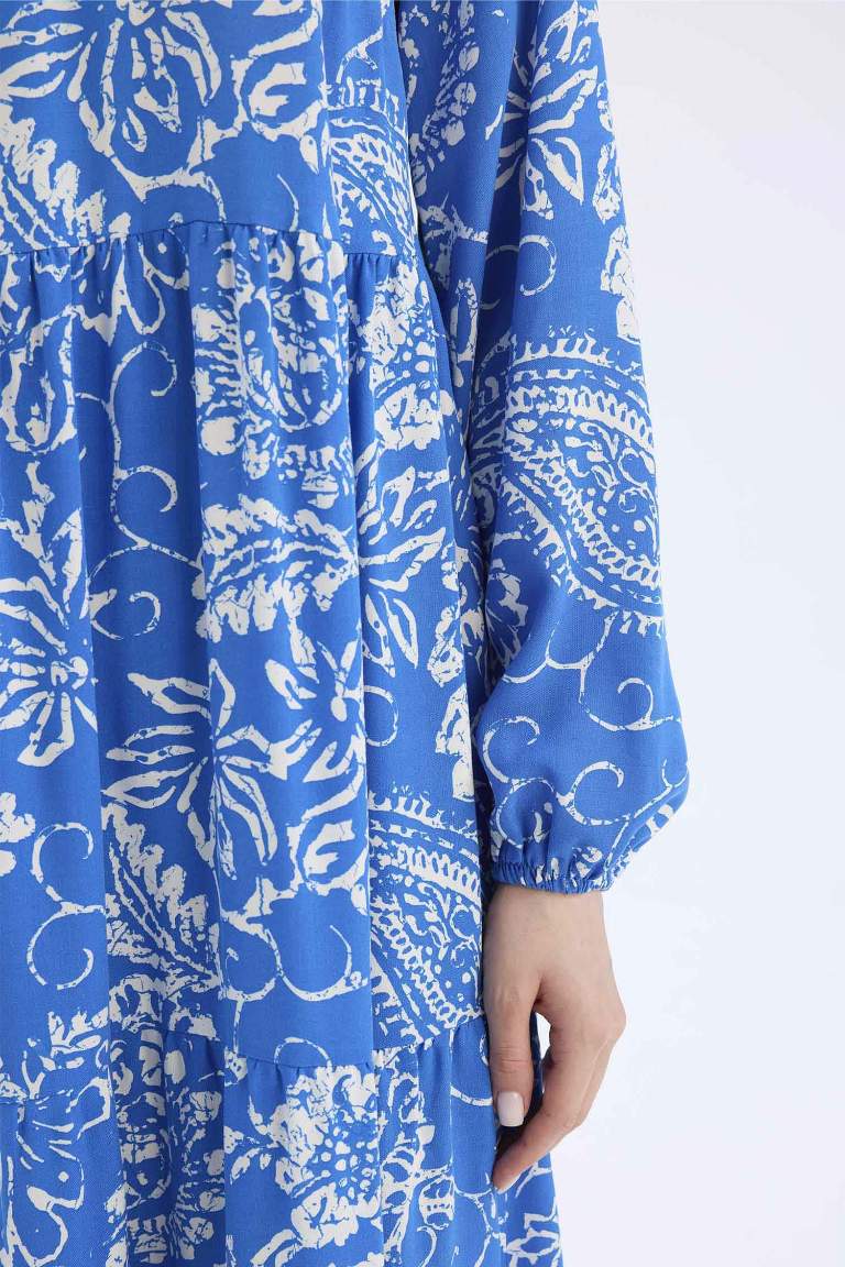 Crew Neck Patterned Long Sleeve Maxi Dress