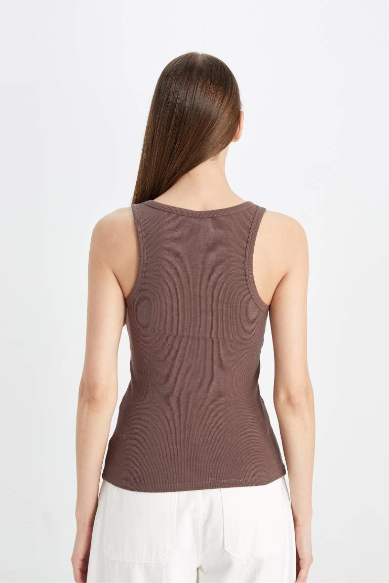 Slim Fit Camisole Round Collar Tank Top