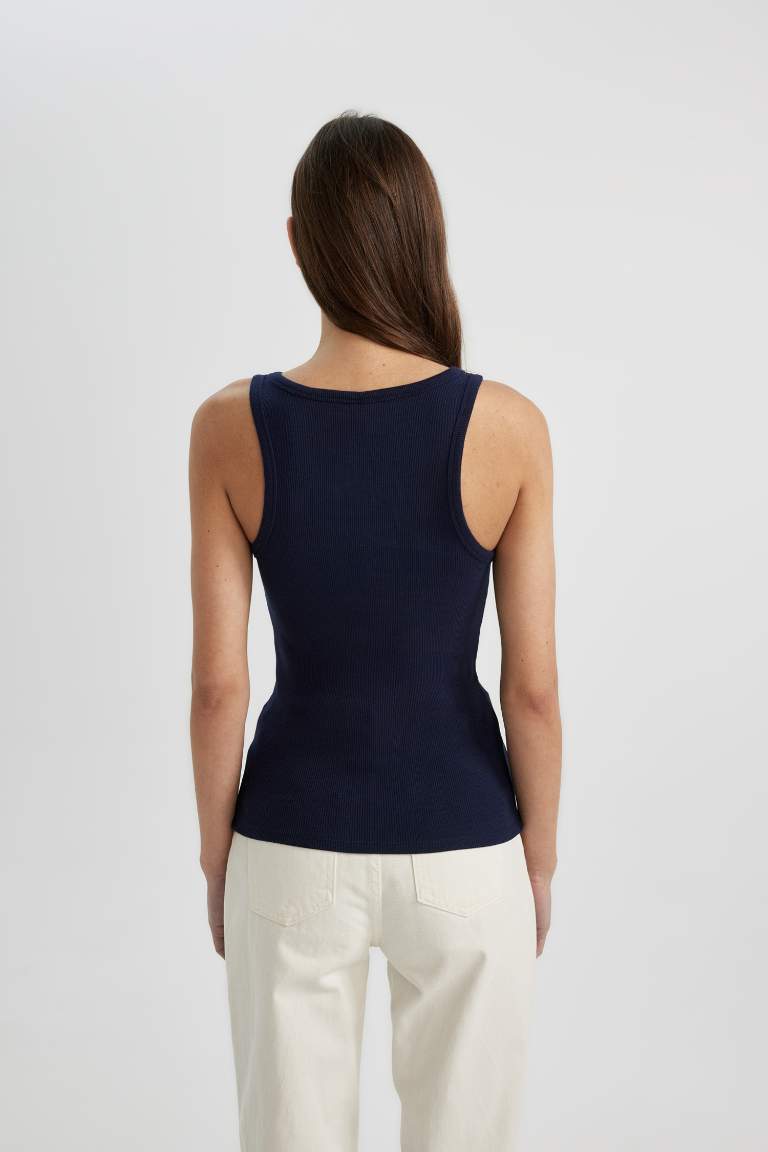 Slim Fit Camisole Round Collar Tank Top