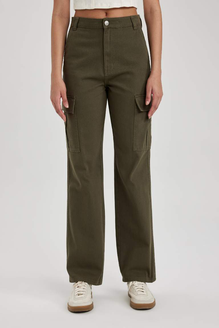 Khaki WOMAN Straight Fit Cargo Gabardine Cotton Trousers 2808249 | DeFacto