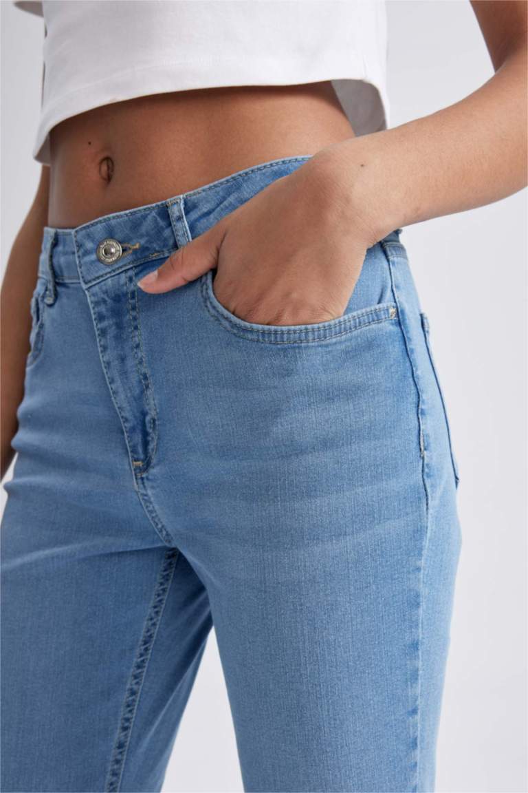 Normal Bel Jean Kapri