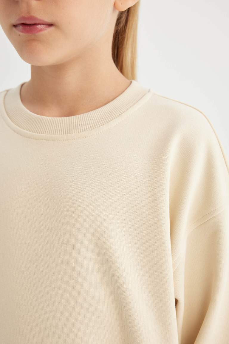 Girl Crew Neck Basic Sweatshirt