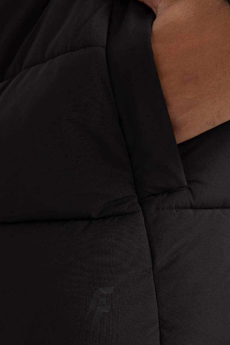 DeFactoFit Su İtici Şişme Mont Slim Fit Dar Kesim Kapüşonlu Fermuarlı Cepli