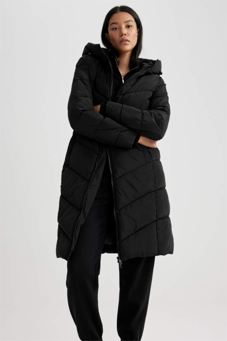 Waterproof Regular Fit Hooded Puffer Long Jacket