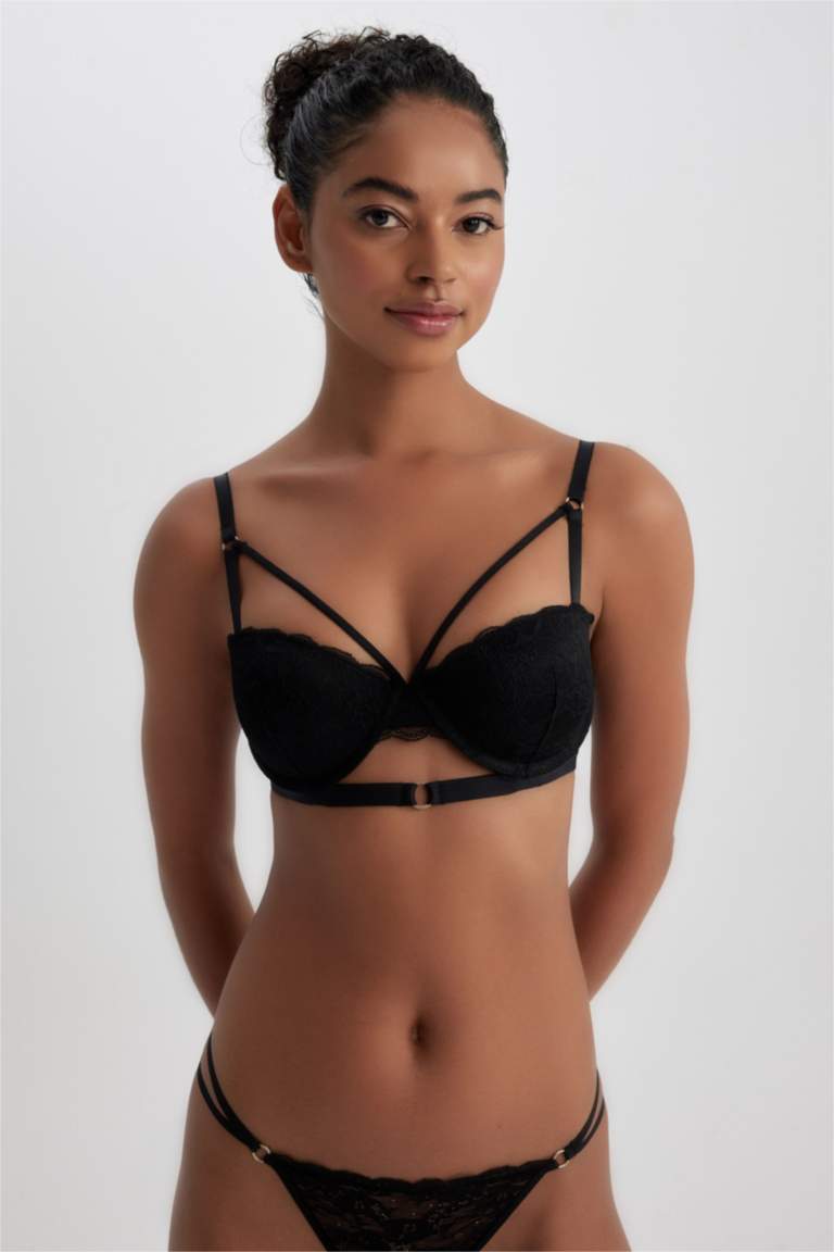 حمالة صدر برا بوش اب بالدانتيل من Fall In Love