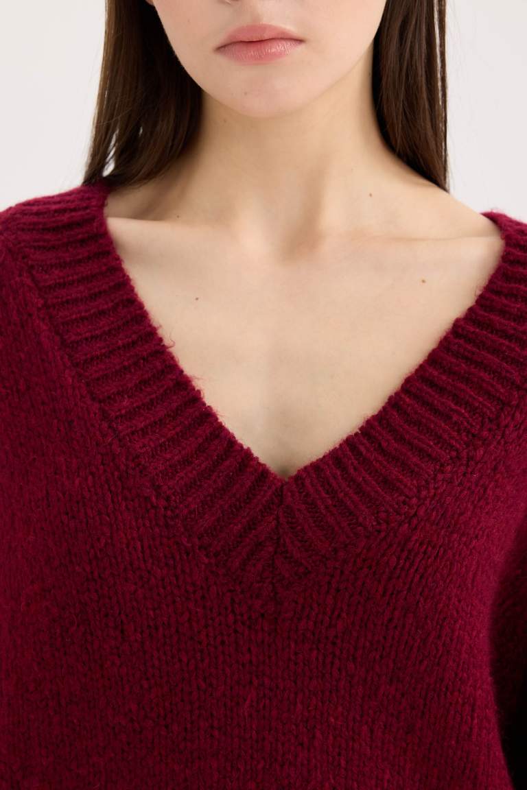 Oversize Geniş Kalıp V Yaka Basic Düz Bordo Triko Kazak