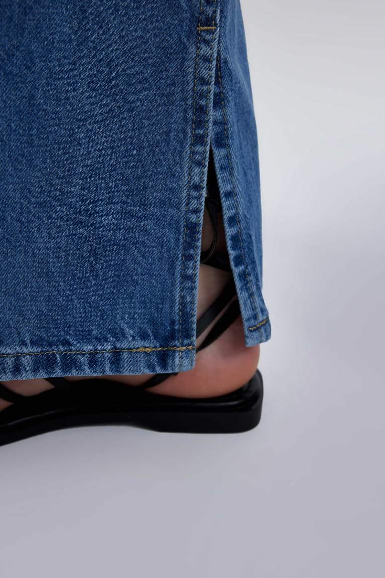 90's Wide Leg Slit Jeans