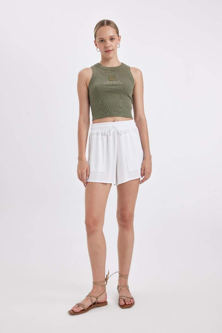 Regular Fit Regular Waist Straight Leg Crinkle Shorts