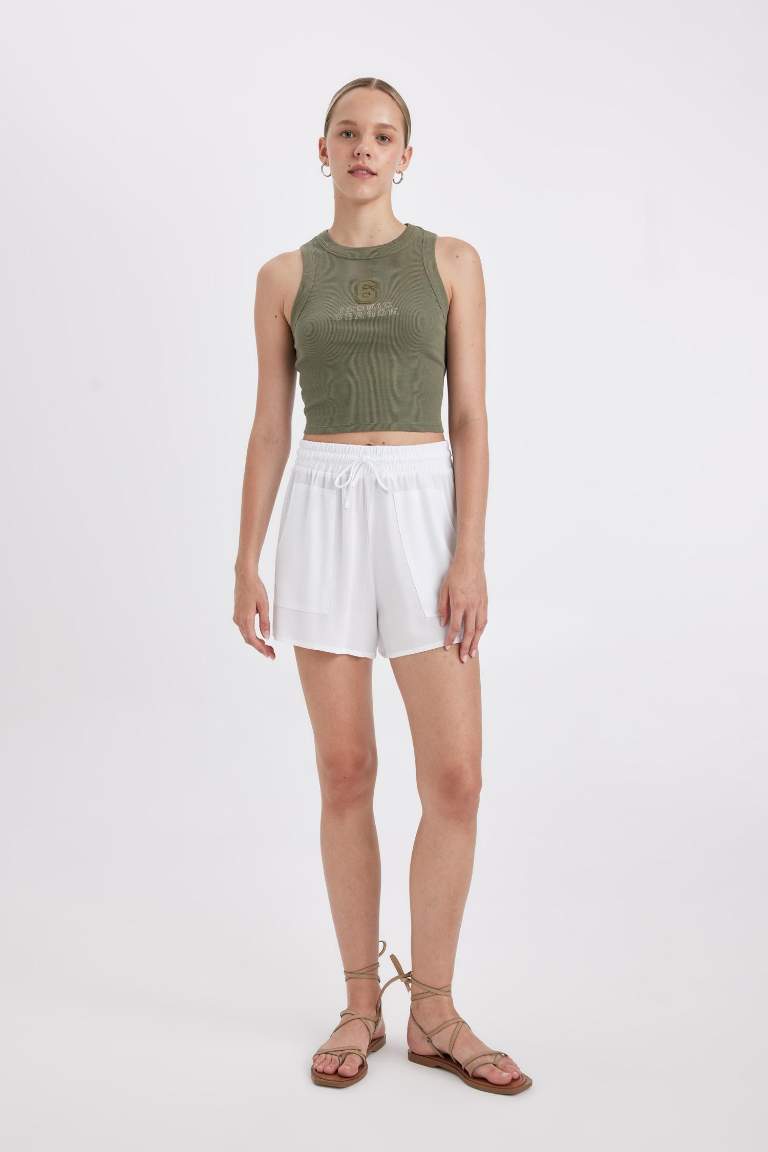 Regular Fit Regular Waist Straight Leg Crinkle Shorts