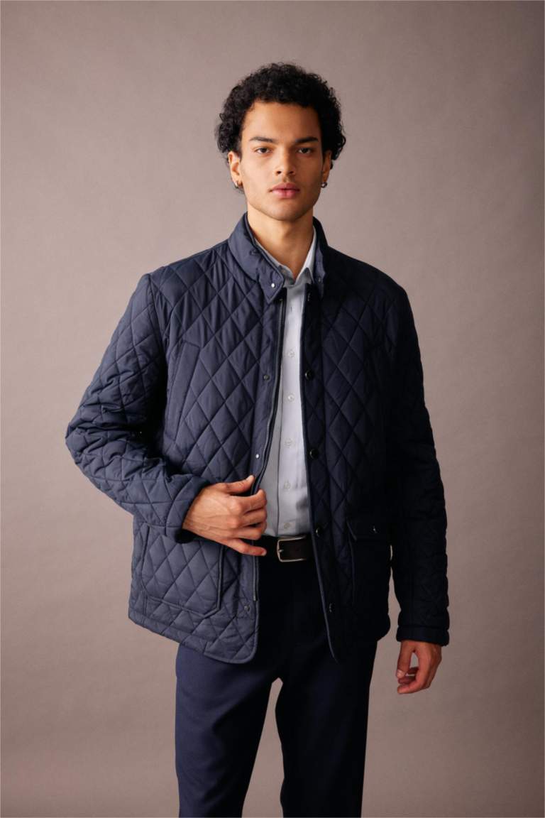 Куртка приталеного крою для чоловіків