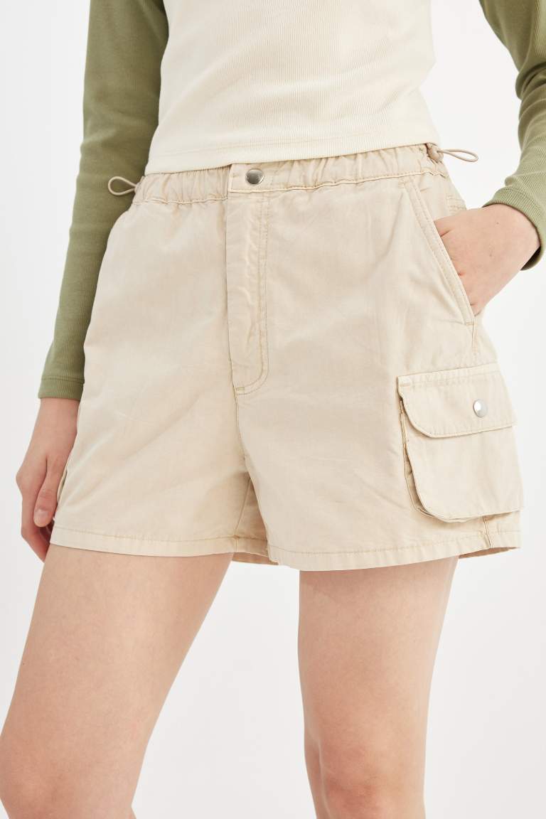 Regular Fit Normal Waist Short Gabardine Shorts